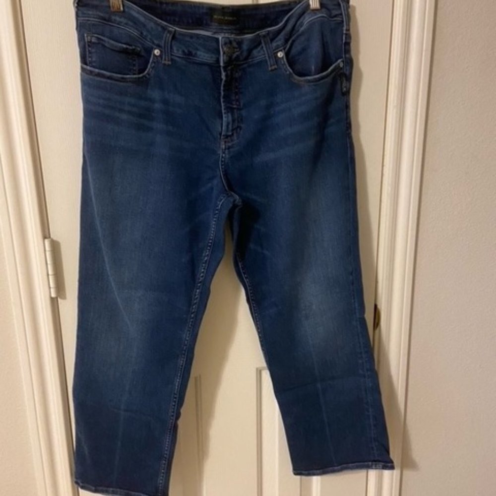 Silver Jeans Elyse Capri Denim
